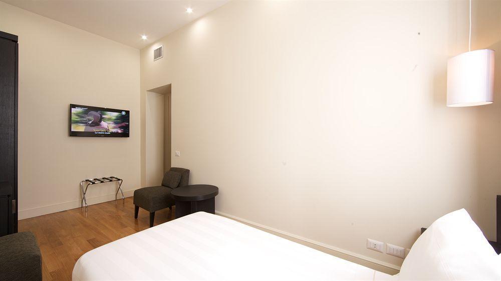 Rhome Terminal Guest House Roma Ngoại thất bức ảnh
