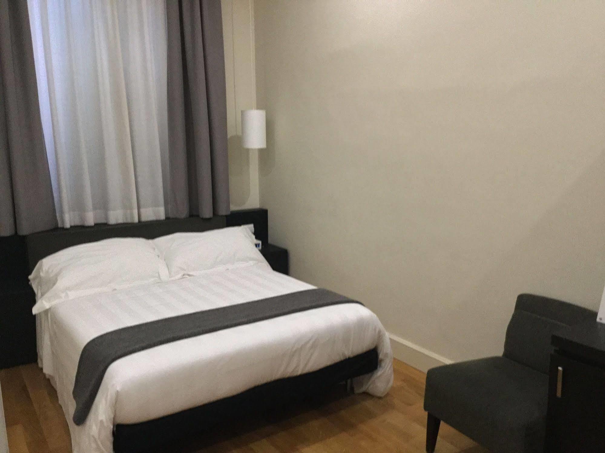 Rhome Terminal Guest House Roma Ngoại thất bức ảnh