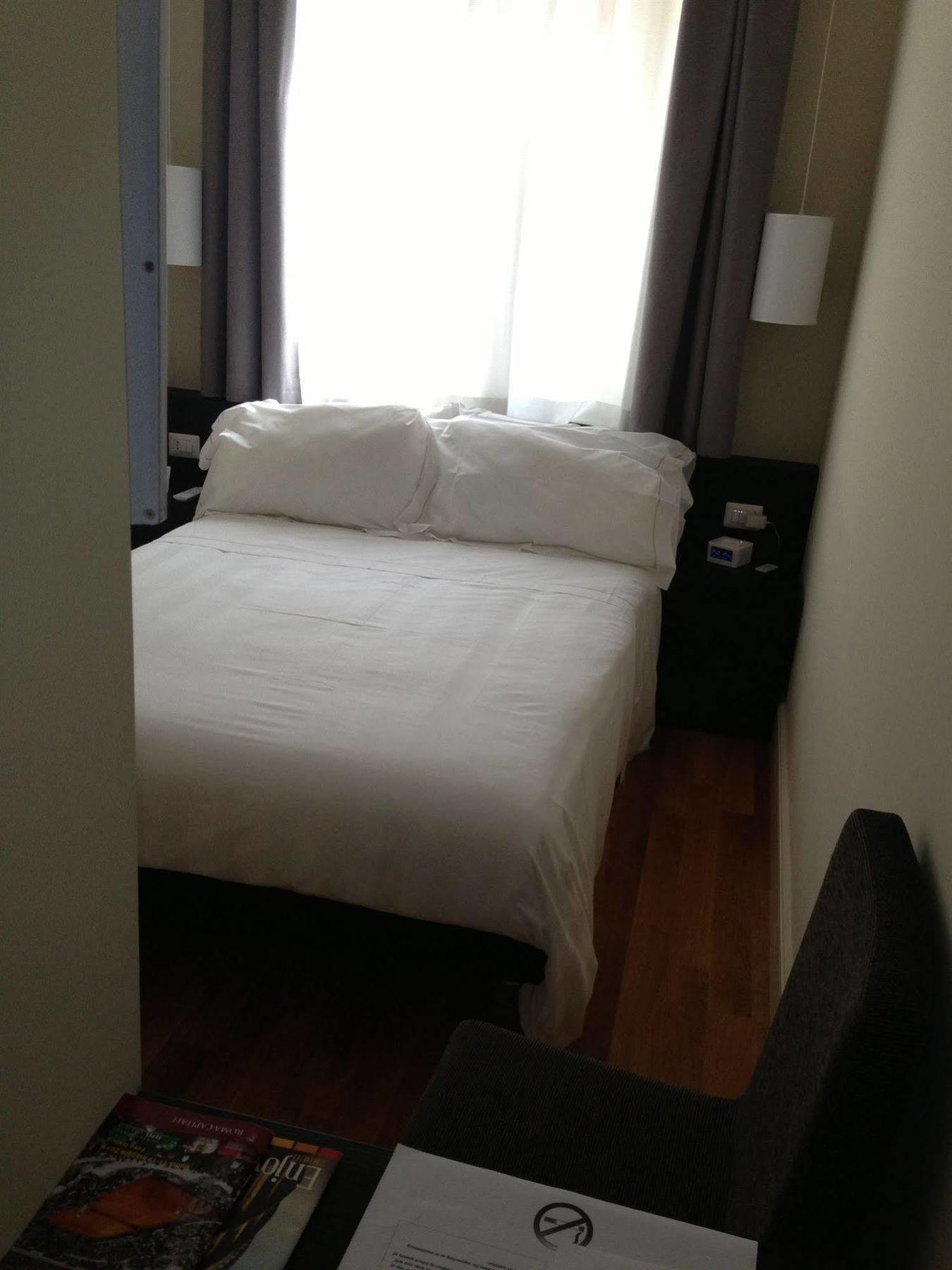 Rhome Terminal Guest House Roma Ngoại thất bức ảnh